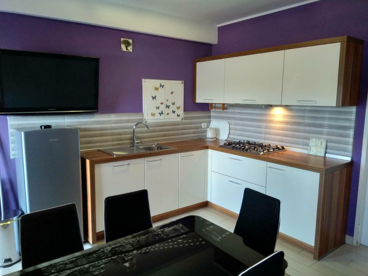 Kon-Tiki Apartments Mali Lošinj Εξωτερικό φωτογραφία